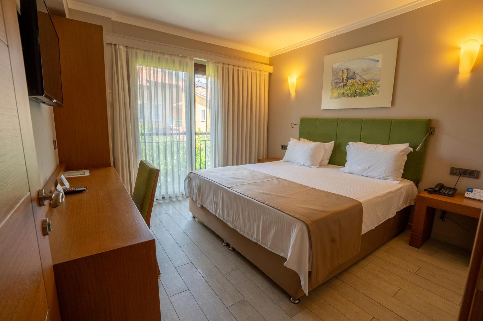 Renka Hotel & Spa Гёчек Экстерьер фото