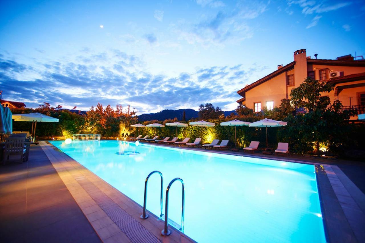 Renka Hotel & Spa Гёчек Экстерьер фото